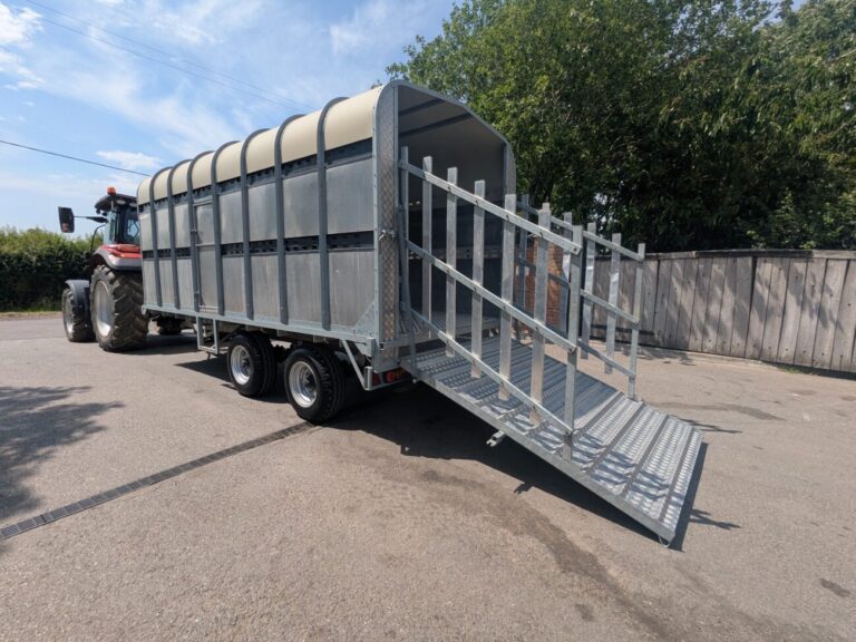 BATESON 90LT LIVESTOCK TRAILER - Image 8
