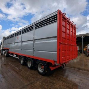 JHC ARTIC LIVESTOCK 38FT TRAILER